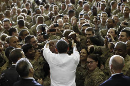 El presidente de EEUU, Barack Obama, con las tropas norteamericanas que fueron destinadas a Afganistán en 2012.-Foto:   REUTERS / KEVIN LAMARQUE