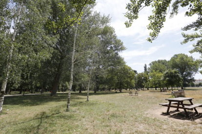 El parque de El Parral mantendrá los usos acordados en el convenio con el Ayuntamiento y no se ampliará a actividades de la Universidad.-RAÚL OCHOA