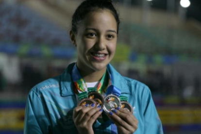 La joven nadadora nepalí Gaurika Singh.-