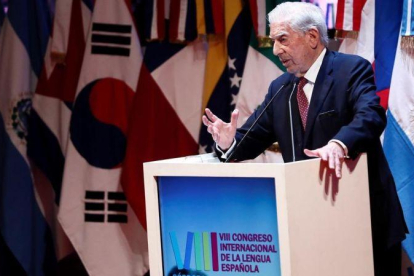 Vargas Llosa, durante su discurso en el Congreso Internacional de la Lengua Española.-EFE / MARISCAL