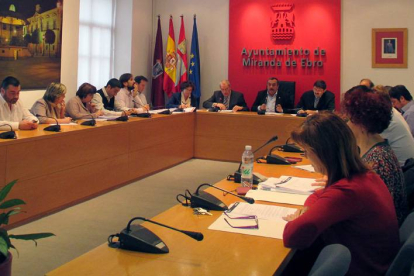 Contará con información sobre la corporación y sobre los Plenos.-E. M.
