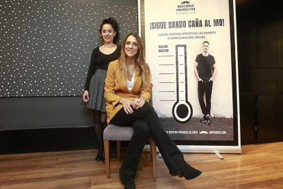 Tamar Losantos y Carla González son las responsables del movimiento en Burgos.-RAÚL G. OCHOA