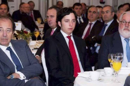 Con el comisario de Energía, Miguel Arias-Cañete.-