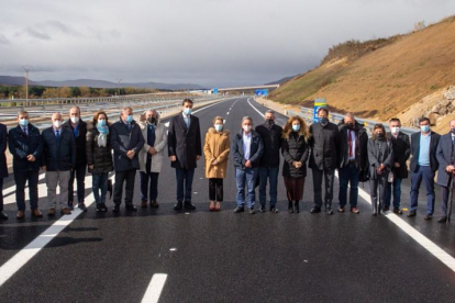 Inauguración del tramo de la A-73 entre Pedrosa de Valdelucio y Báscones de Valdivia.