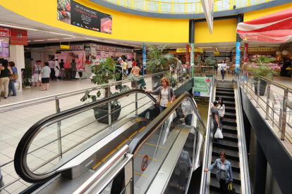 Imagen del interior del mercado norte.-ISRAEL L. MURILLO
