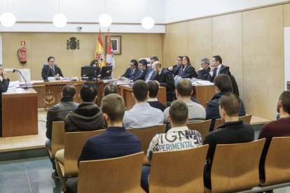 Imagen de la sala número 8 del Juzgado donde ayer empezó la vista oral.-SANTI OTERO