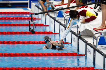 Marta Fernández roza la segunda medalla. @Paralimpicos