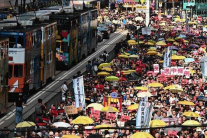 Manifestación en Hong Kong contra las leyes de extradición a China.-ANTHONY WALLACE (AFP)
