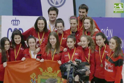 Las promesas burgalesas finalizan en tercera posición el prestigioso torneo nacional celebrado en Tenerife.-ECB