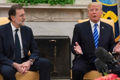 Mariano Rajoy y Donald Trump, en la Casa Blanca-SAUL LOEB