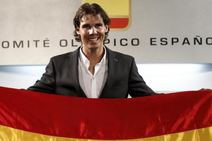 Rafa Nadal, el día de su elección como abanderado de los Juegos.-BALLESTEROS / EFE