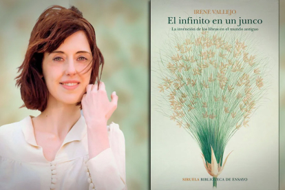 Irene Vallejo, junto a la portada de 'El infinito en un junco'. J FUEMBUENA / SIRUELA