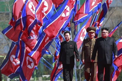 Kim Jong-un, este jueves en un acto oficial en Pionyang.-EFE / HOW HWEE YOUNG
