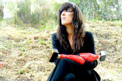 'Hostiando a M', de Agnés Mateus.-