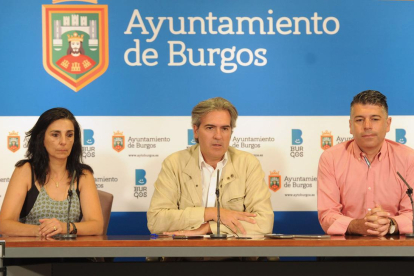 Gloria Bañeres, Jesús Ortego y Vicente Marañón.-Israel L. Murillo