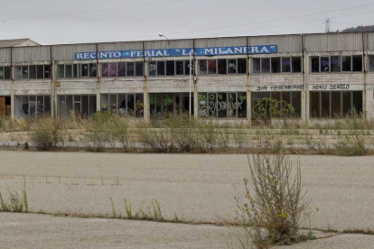 El actual recinto ferial está abandonado y está prevista su demolición.-SANTI OTERO