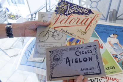 Catálogos de bicicletas de diferentes fabricantes. SANTI OTERO