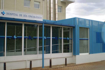 El barracón de Oncología se inauguró en mayo de 2010.-L.V.