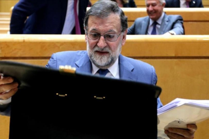 El presidente del Gobierno, Mariano Rajoy, en el Senado.-/ JUAN MANUEL PRATS