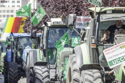 Los agricultores se manifestaron hace dos semanas por la sequía.-S. OTERO
