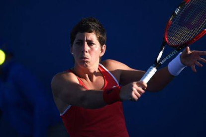 Carla Suárez, durante su debut en el Abierto de Australia, en el que cayó frente a la alemana Carina Witthoeft.-Foto: AFP / MANAN VATSYAYANA