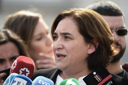 La alcaldesa de Barcelona, Ada Colau.-EFE / FERNANDO VILLAR