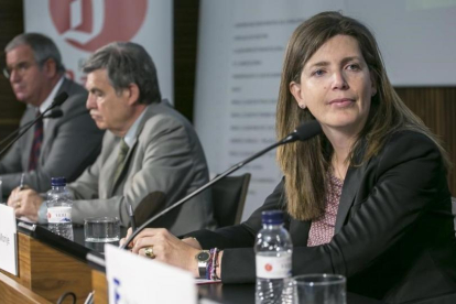 Susana Monje, vicepresidenta económica del Barça, en el Col.legi de Economistes.-JOAN CORTADELLAS