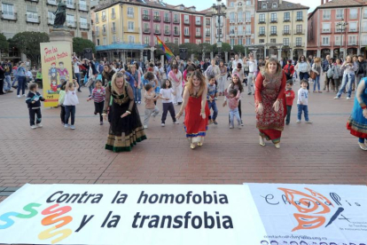 Imagen de la celebración del Día Internacional contra la Homofobia y la Transfobia.-ISRAEL L. MURILLO