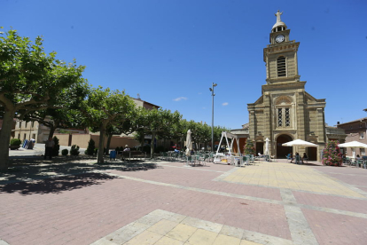 La antigua iglesia de Santa Ana de la plaza de España es la Casa de Cultura de Melgar. R. G. O.