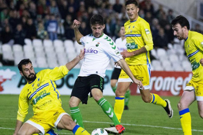 La Arandina logró un meritorio empate el domingo ante el Racing de Santander.-www.realracingclub.es
