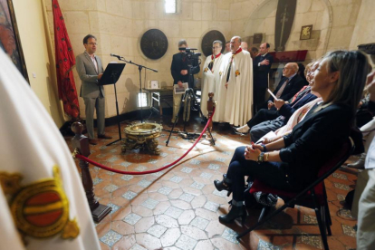 Lectura pública del Cantar del Mío Cid en el Arco de Santa María el año pasado.-RAÚL G. OCHOA