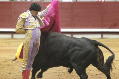 El peruano Roca Rey, uno de los grandes alicientes del abono ribereño.-ECB