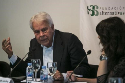 Felipe González.-PERIODICO (EFE / SANTI DONAIRE)