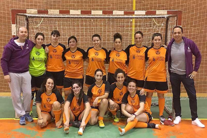Plantilla del equipo Chigre Astur - Tierra de Lara que milita en el torneo femenino-ECB