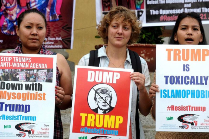 Manifestación de mujeres en Bangalore (India).-JAGADEESH NV / EFE