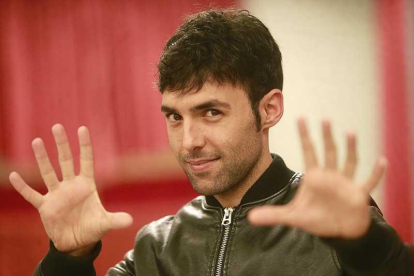 Mago Pop.-Raúl Ochoa