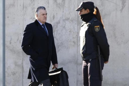 Luis Bárcenas, en la Audiencia Nacional.-/ JUAN MANUEL PRATS