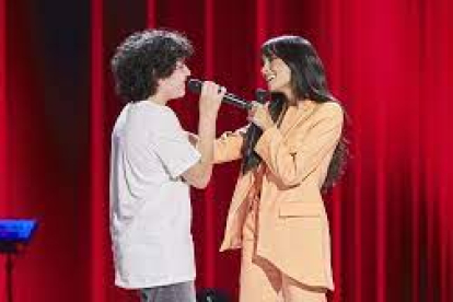 Rodrigo cantó con Aitana
