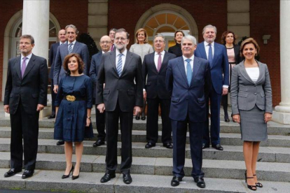 El último gobierno que tuvo Mariano Rajoy antes de sufrir una moción de censura.-JUAN MANUEL PRATS
