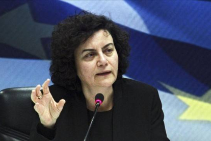 La viceministra de Finanzas griega, Nadia Valavani.-Foto: ALEXANDROS VLACHOS / EFE