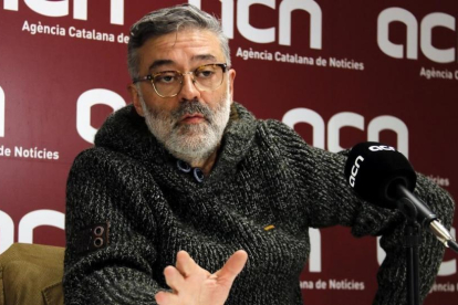 Carles Riera, este miércoles en una rueda de prensa en la ACN.-JORDI PUJOLAR