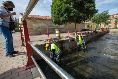 Obras de mejora del cauce molinar en Villayuda, La Ventilla TOMÁS ALONSO
