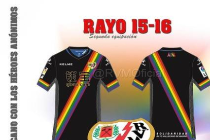 Las tres equipaciones del Rayo Vallecano para la temporada 2015-2016.-Foto:@RVMOFICIAL