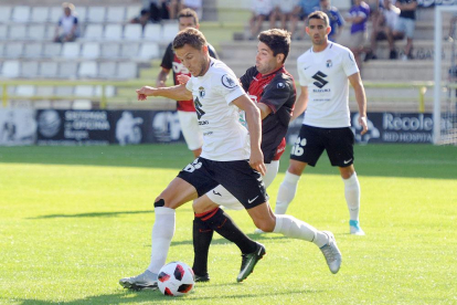 El Burgos CF no pudo continuar con su racha positiva después de tres victorias consecutivas.-ISRAEL L. MURILLO