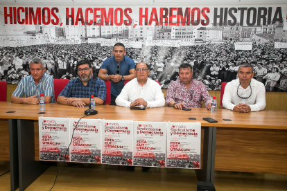 Líderes sindicales de Colombia, Perú y Chile explicaron en Burgos su lucha diaria. TOMÁS ALONSO