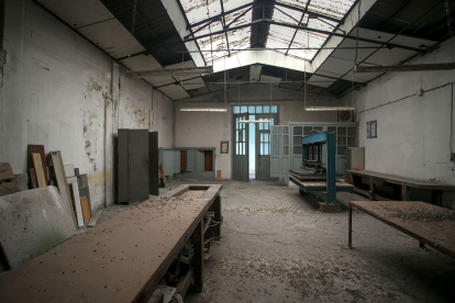 Interior de uno de los talleres de la antigua Comandancia de Obras del Ejército de Tierra. FOTOS: © ECB / TOMÁS ALONSO