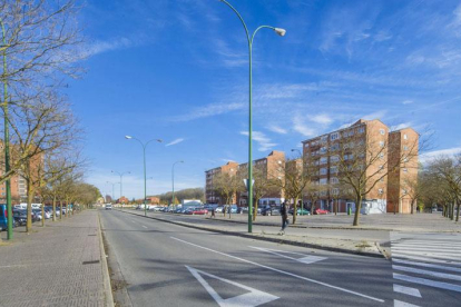 Imagen del eje central de San Juan de los Lagos que da acceso a los bloques de viviendas y que entrará en la segunda fase de las obras.-ISRAEL L. MURILLO