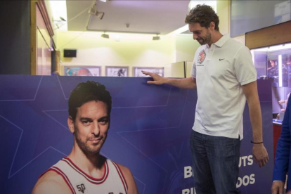 Pau Gasol, en la presentación de su Academia en el Museo Colet-JORDI COTRINA