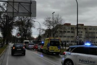 Imagen del accidente registrado en la avenida de Palencia. POLICÍA LOCAL