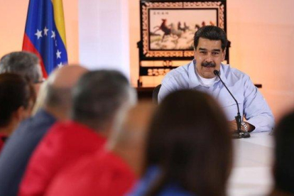 Maduro en un acto del Partido Socialista Unido de Venezuela el lunes  en Caracas.-EFE